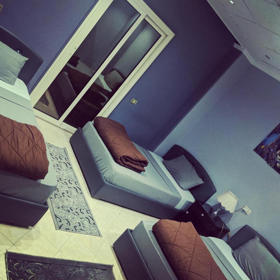 Tahrir Square Hostal